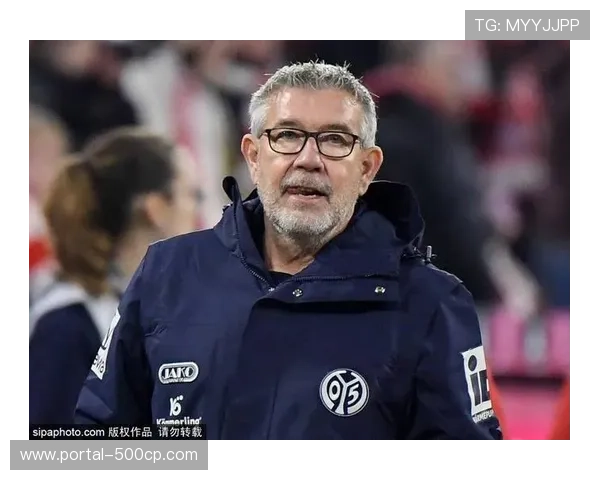 沃尔夫斯堡主帅鲍尔谈1-8惨败:防线重建刻不容缓 沃尔夫斯堡主帅鲍尔谈1-8惨败:防线重建刻不容缓